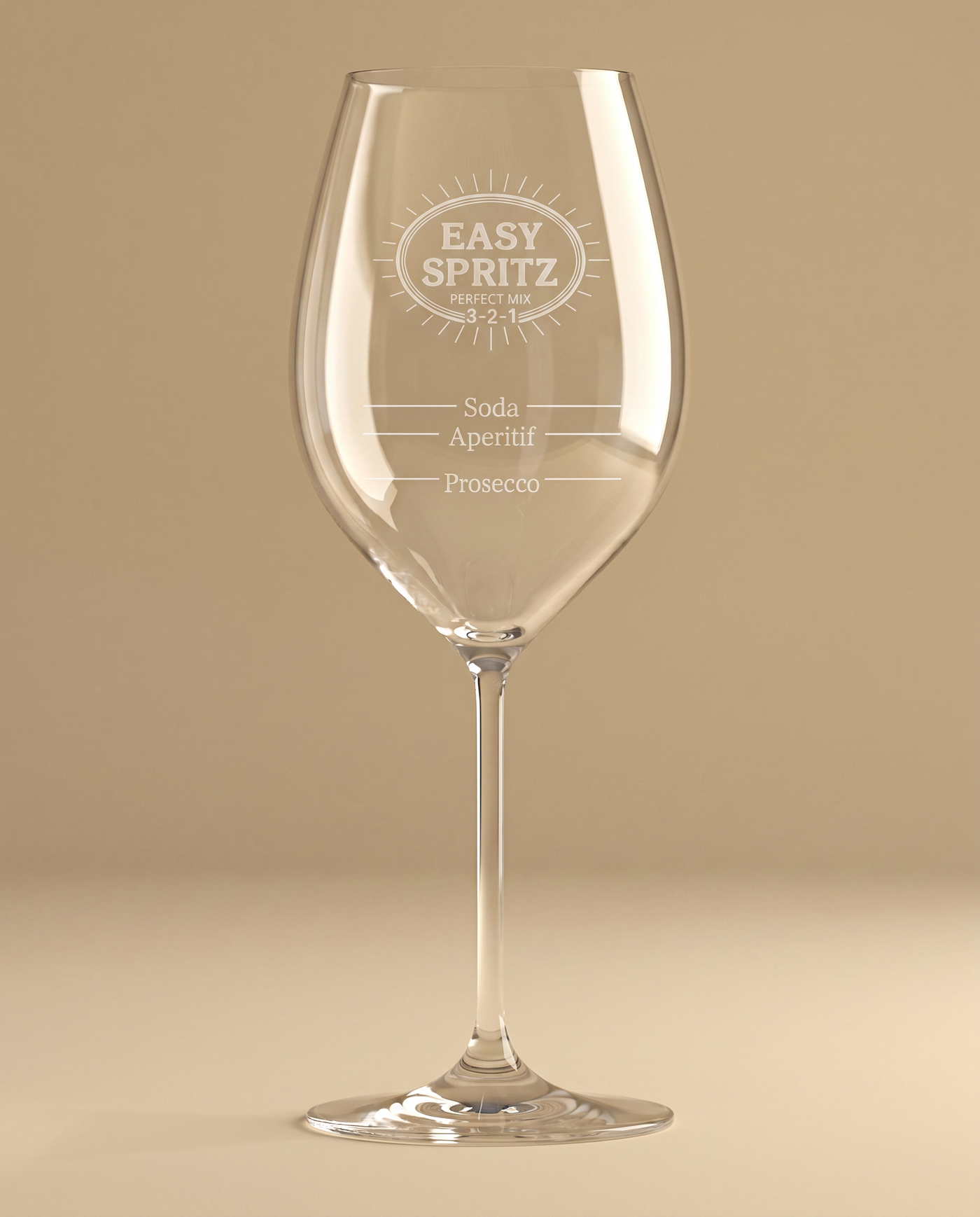 EasySpritz leeres Glas frontal mit sichtbarer Mischskala